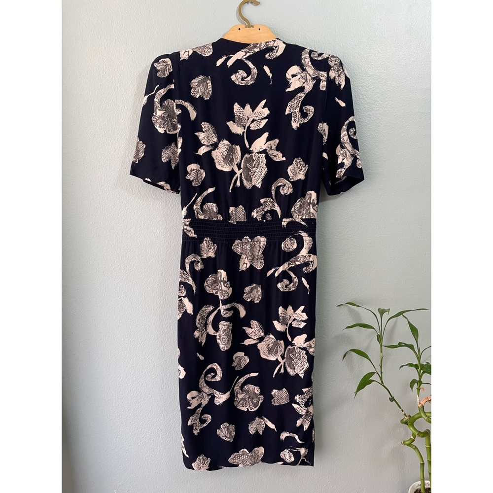 🌱5/$25🌱 Positive Attitude | 80s 90s Navy Floral Button-Down Office Pencil Dress - Picture 3 of 8